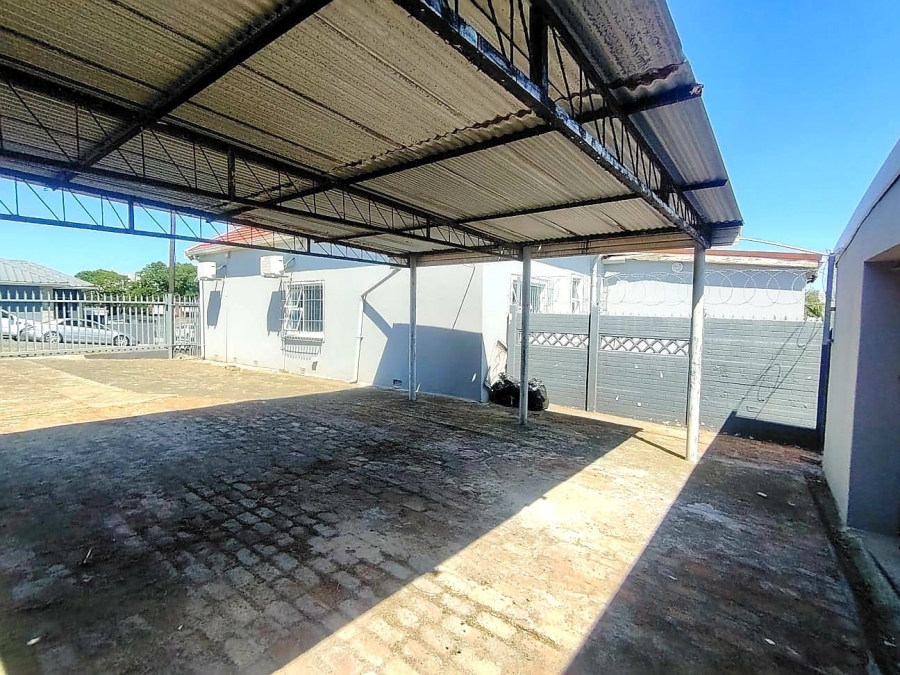 Commercial Property for Sale in Berea Eastern Cape